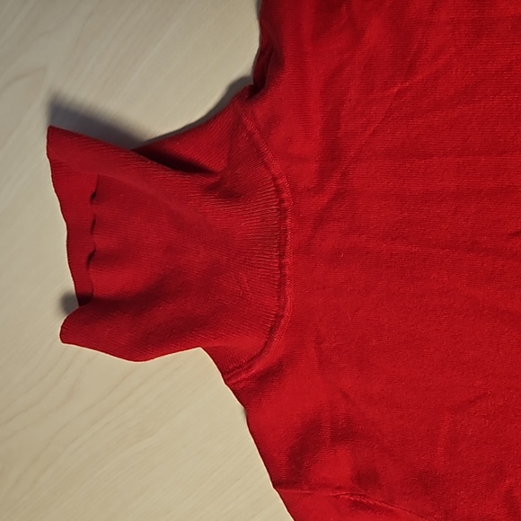 Red Knit Turtleneck Shirt Long Sleeve, size XS - Picture 2 of 13